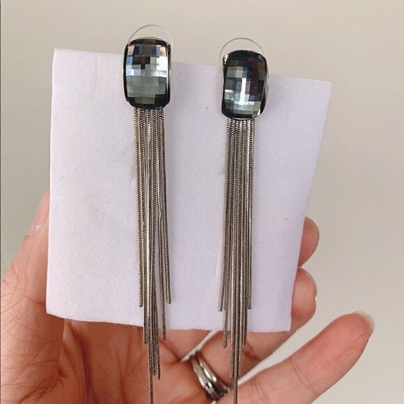 Fashion Shiny Rhinestone Long Tassel Earrings - Picture 4 of 9